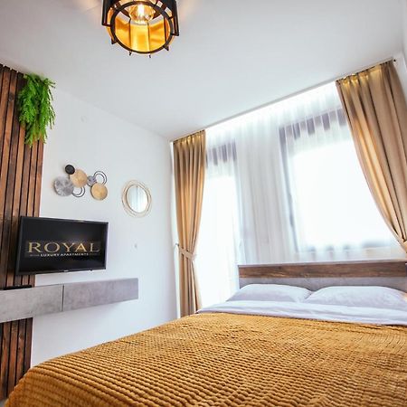 Royal Luxury Apartment Βρσατς Εξωτερικό φωτογραφία