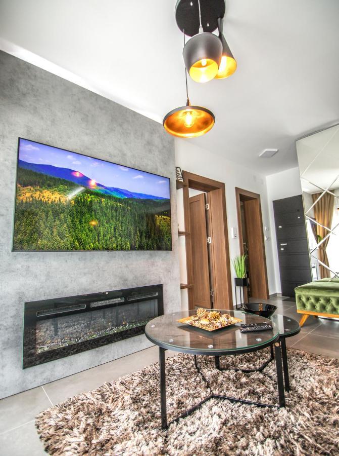 Royal Luxury Apartment Βρσατς Εξωτερικό φωτογραφία