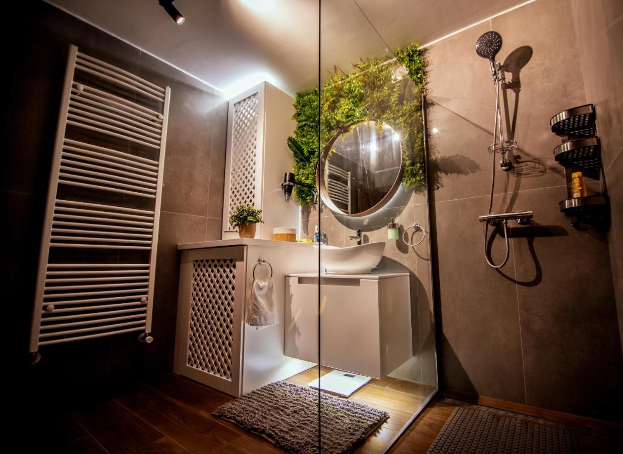 Royal Luxury Apartment Βρσατς Εξωτερικό φωτογραφία