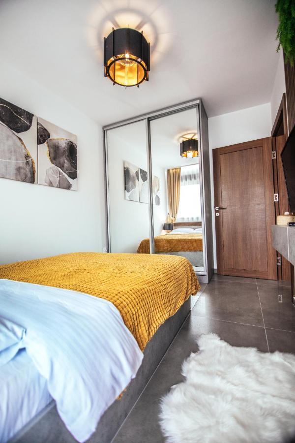 Royal Luxury Apartment Βρσατς Εξωτερικό φωτογραφία