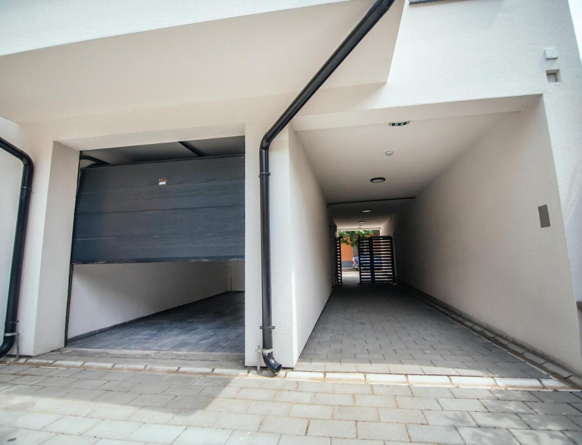Royal Luxury Apartment Βρσατς Εξωτερικό φωτογραφία