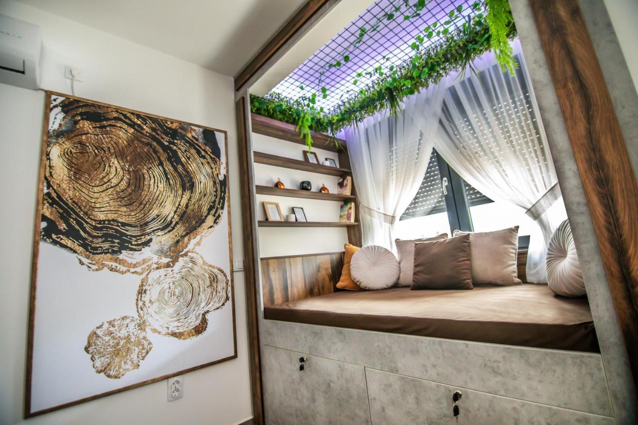 Royal Luxury Apartment Βρσατς Εξωτερικό φωτογραφία